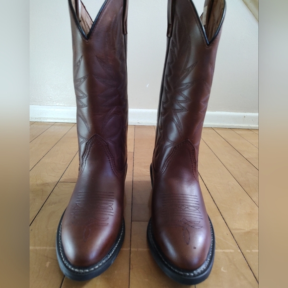 Men's Brown Leather Cowboy Boots - Picture 2 of 10